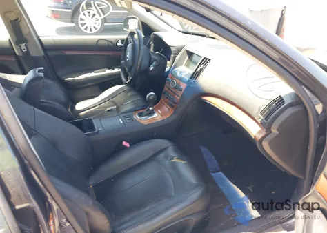 2007 Infiniti G35 Journey из США, поврежденный, VIN JNKBV61E07M717474